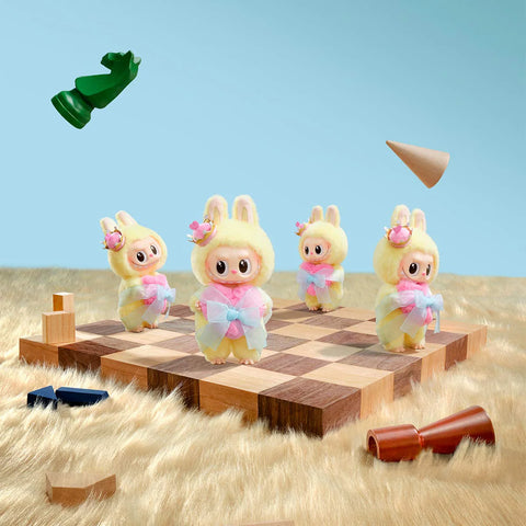 Pop Mart Labubu Lets Checkmate בובות לבובו מקורי לטס צ׳קמייט 17 ס״מ