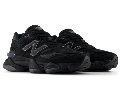 New Balance 9060 Triple Black